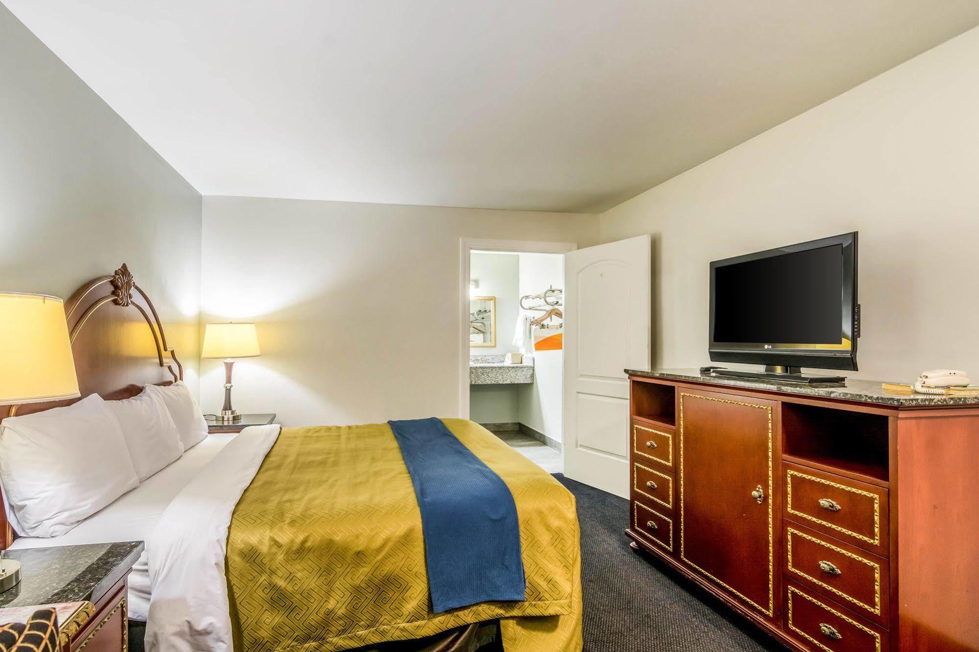 Rodeway Inn Portage Esterno foto